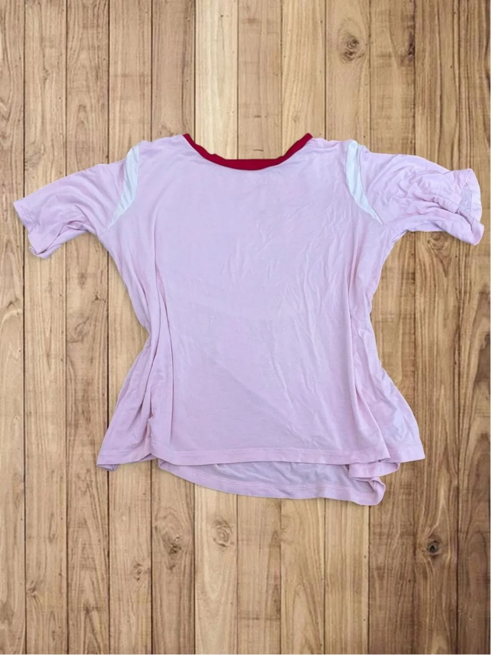 pink shirt